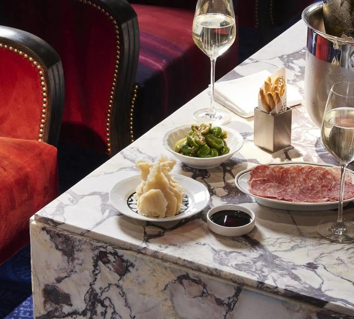 The Maritime Hotel New York 4*,
